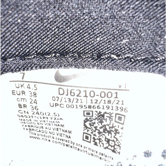 NIB Women’s Nike Air Max Pre-Day SE Pure Platinum/ White Size 7 - Picture 12 of 14